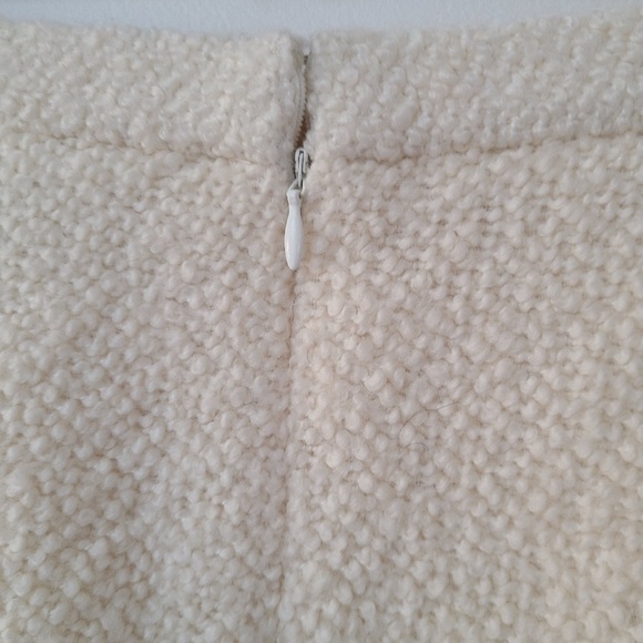 Cream White BCBG MAXAZRIA wool pencil skirt - Picture 9 of 10